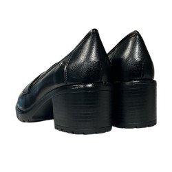 Półbuty Damskie COMER YCC-117 Czarne Lico