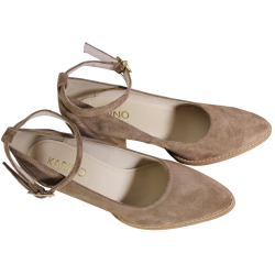 Czółenka damskie Karino 5717 – skóra naturalna zamsz, beżowe eleganckie