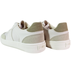 Beżowe sneakersy damskie Big Star TT274768 – wygodne stylowe HIT